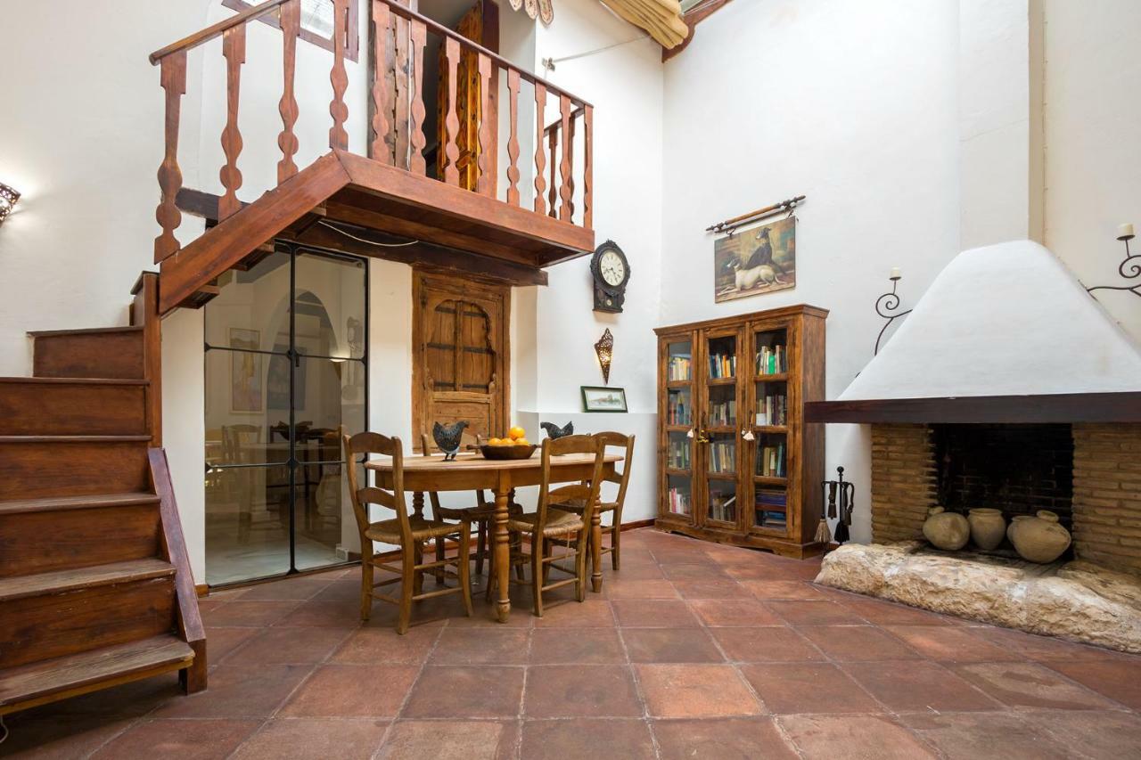 Country Home Apartment With Garage 6 Pax Севиля Екстериор снимка